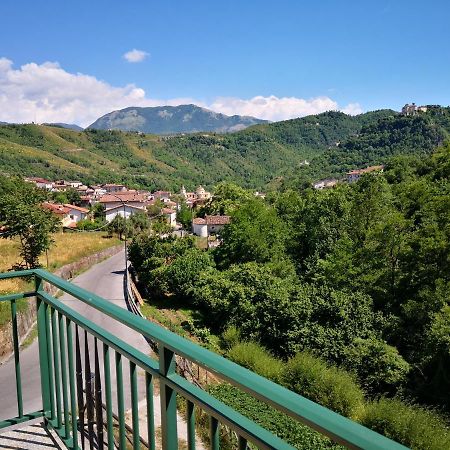 Palia'S Hotel Laino Borgo Екстериор снимка