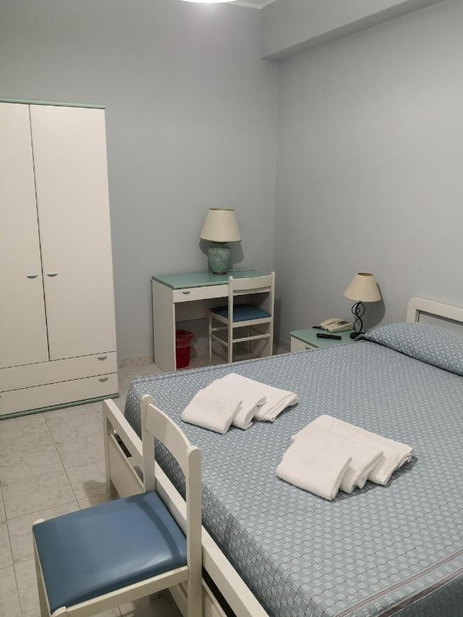Palia'S Hotel Laino Borgo Екстериор снимка