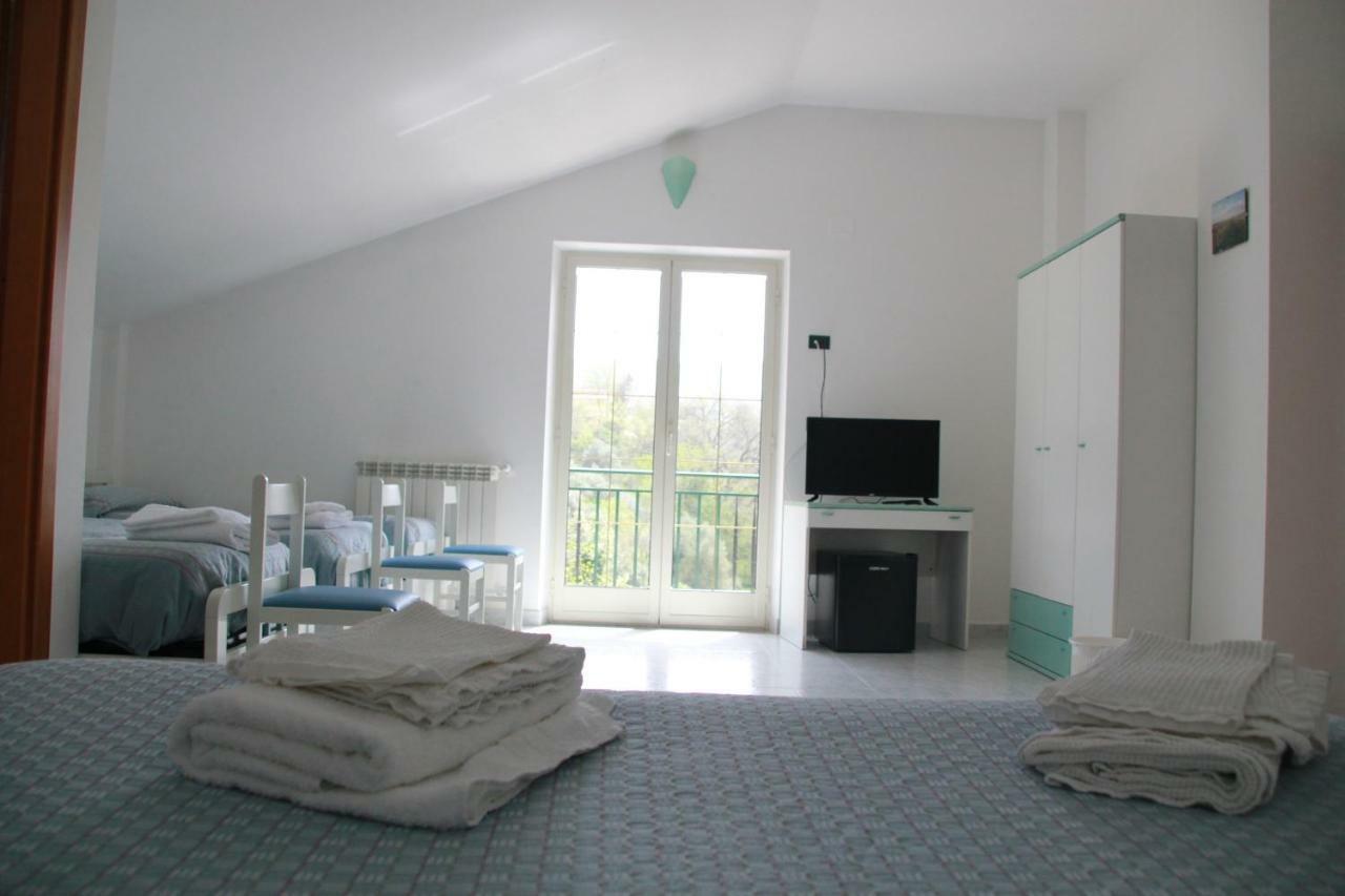 Palia'S Hotel Laino Borgo Екстериор снимка